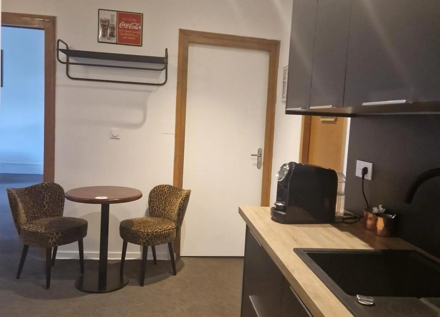 Le Circus Apartment Paris 0*,  France