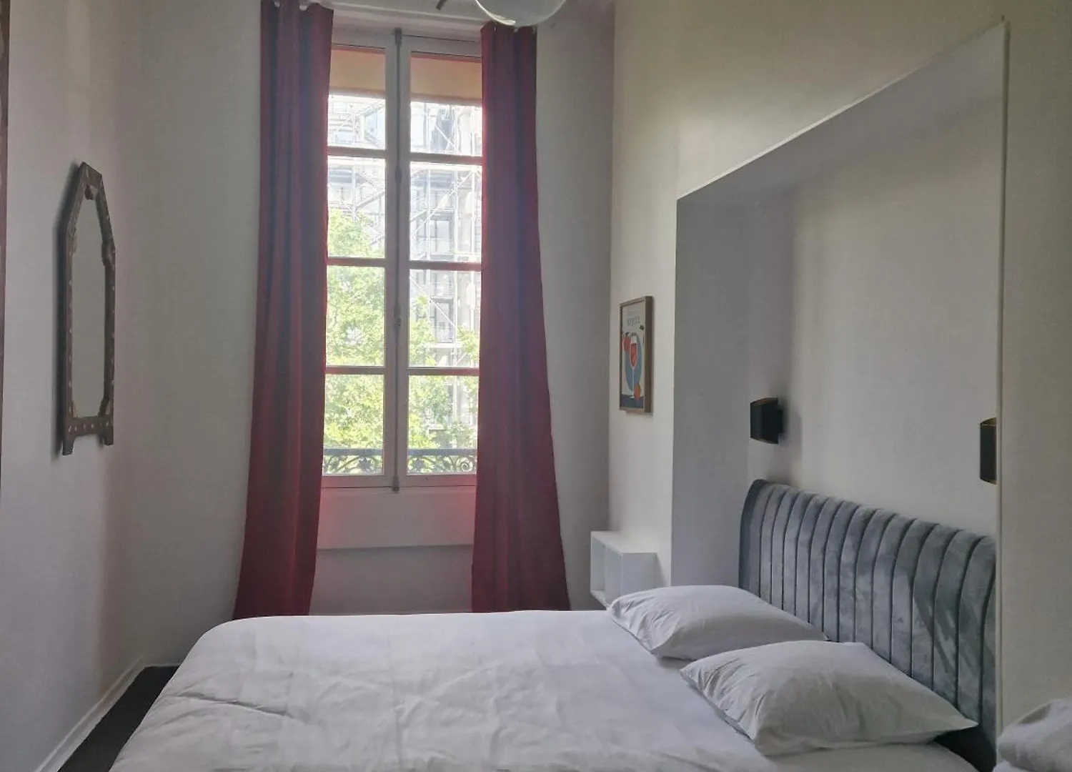 Le Circus Apartment Paris France